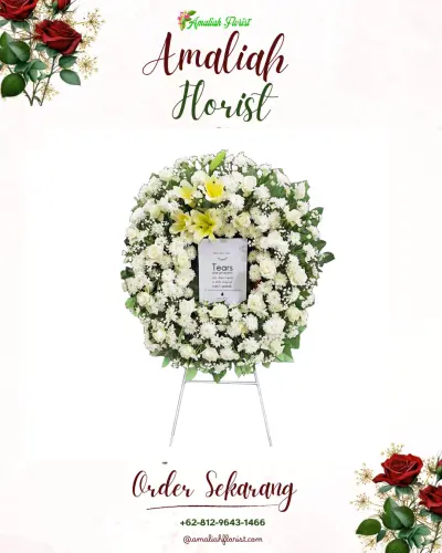Krans Bunga Duka Cita di Sumber Wetan